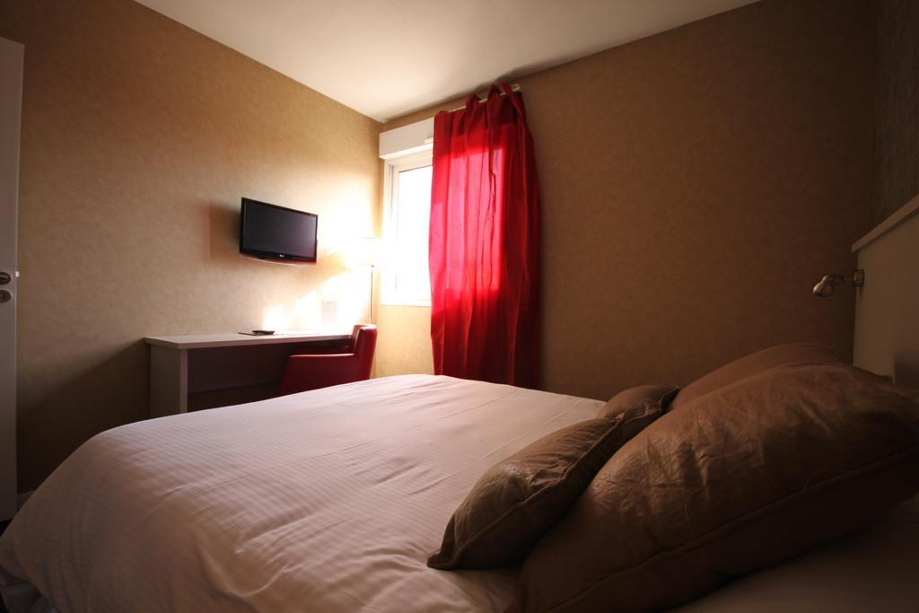 Hotel D'Arcins Latresne Værelse billede